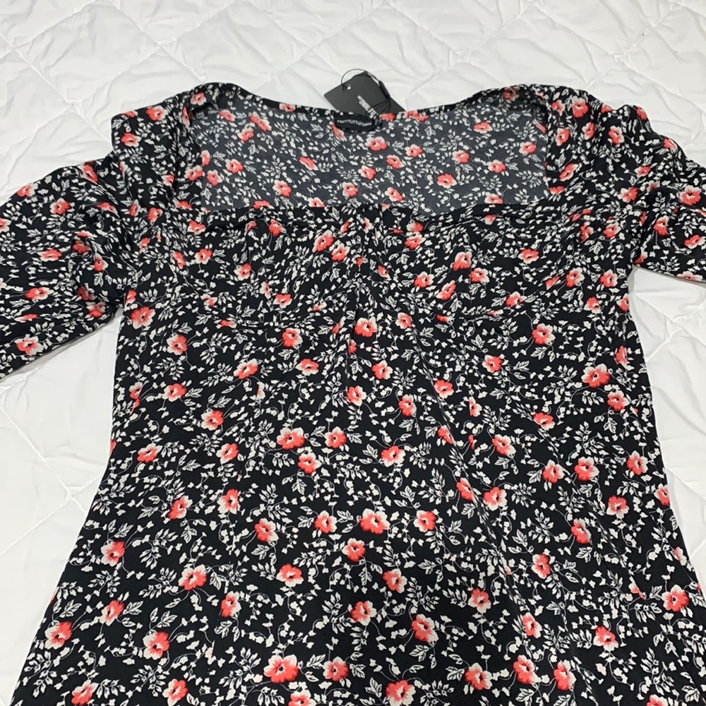 Black floral print cupped split detail midi dress